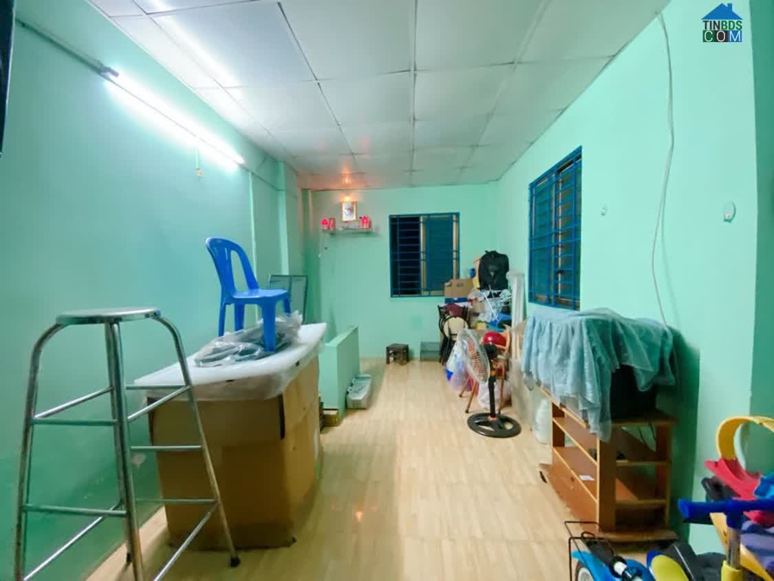 Ảnh Nhà 3 tầng ngay chợ Phạm Văn Hai, hơn 3 tỷ, hẻm thông 3