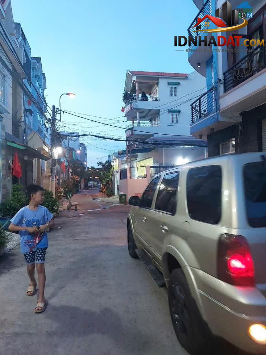 Ảnh Bán nhà Tân Hòa Đông, Bình Tân, 3 tầng, hẻm 8m, 4.5 x 14 m, giá nhỉnh 8 tỷ 0