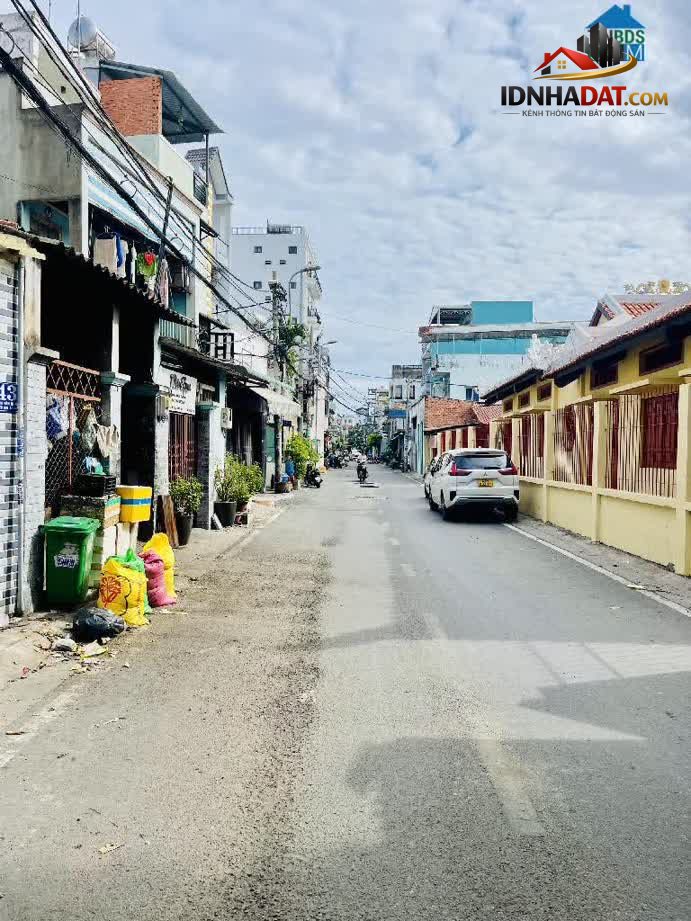 Ảnh 14. 41 Đình Tân Khai 75 2 4.9 16 5.8 tỷ Bình Trị Đông Bình Tân 5-10 tỷ 0