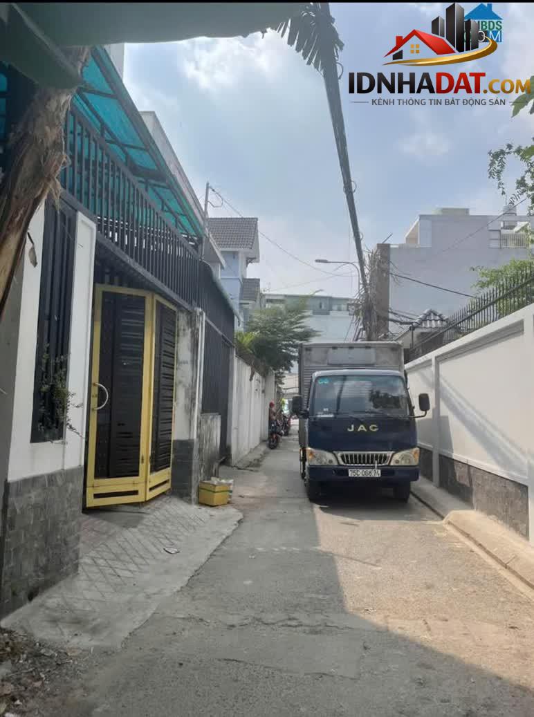 Ảnh Bán Nhà Chính Chủ Phường Linh Đông - Thủ Đức - Hẻm xe hơi số 63 Đường 36 - Nhà Mới 1T3L - 70m2 0