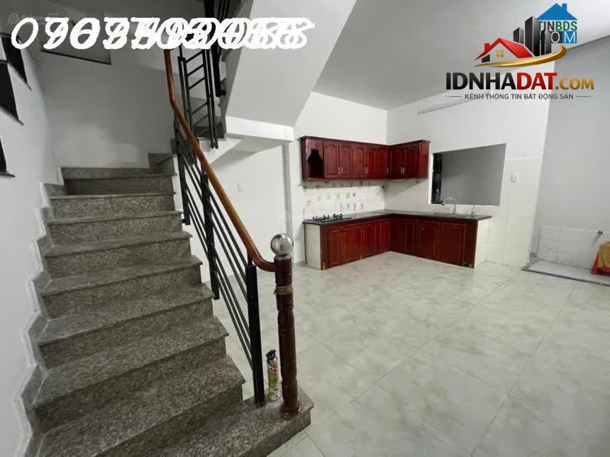 Ảnh Vị Trí Vàng Tân Phú! Nhà Hẻm Độc Lập 68m2 (4x17) Sổ Hồng 1 Tầng. Cơ Hội Mua Ngay! 4