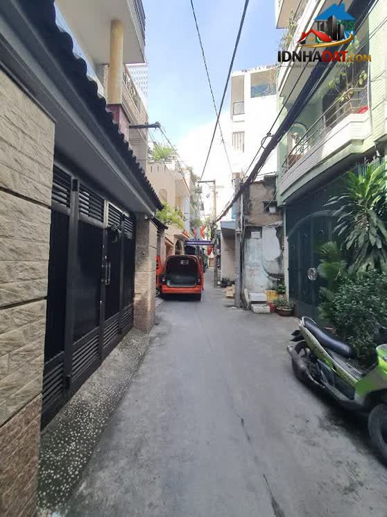 Ảnh Lạc Long Quân P.8 Tân Bình, Ngang 4m, 52m2, 4Tầng 4PN. Chỉ 8.5 tỷ còn thương lượng với Chủ 5