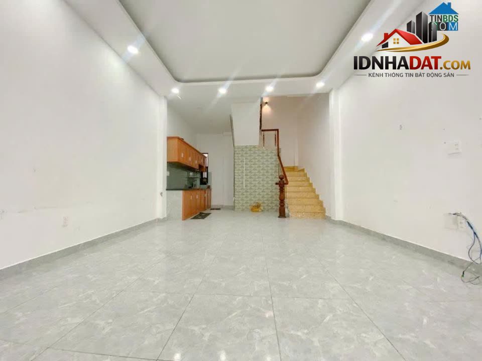 Ảnh NHÀ 4 TẦNG - 72m2 - 4x18m - HẺM Ô TÔ ĐỖ CỬA - PHÚ THỌ HÒA 3