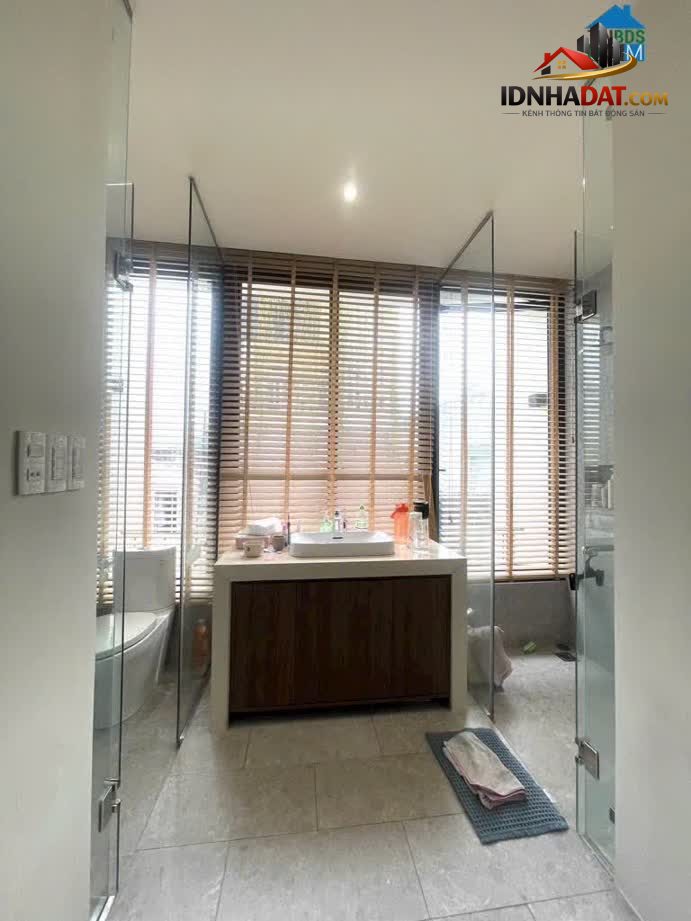 Ảnh Tân Phú - BÁN NHÀ 2 MẶT HẺM XE HƠI - 3 TẦNG 1