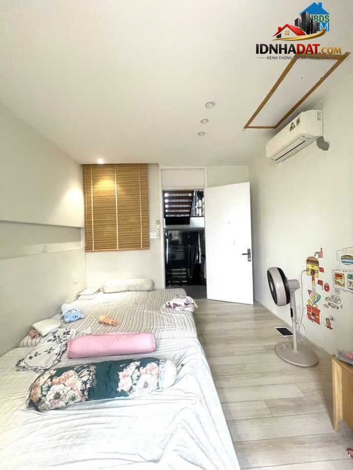 Ảnh Tân Phú - BÁN NHÀ 2 MẶT HẺM XE HƠI - 3 TẦNG 4