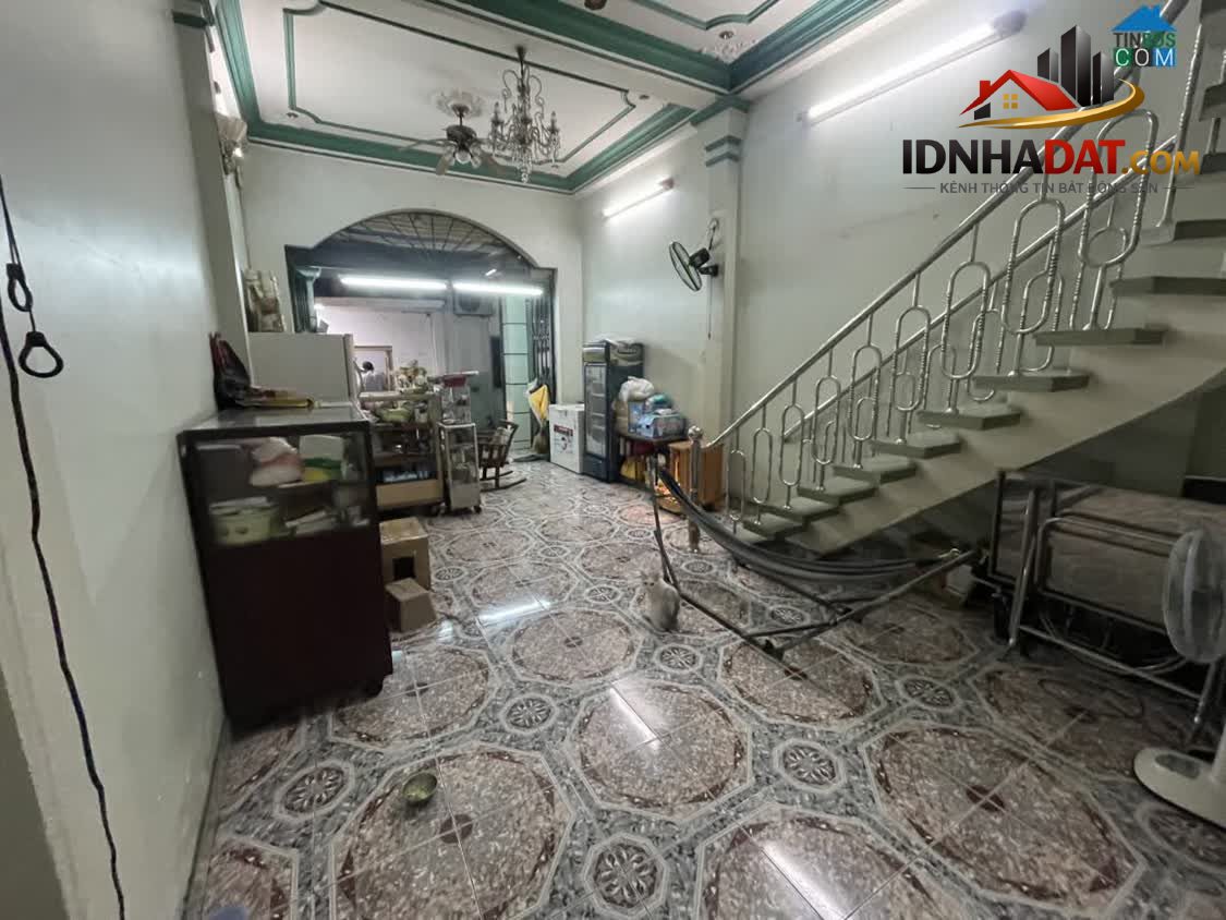 Ảnh Nhà Hoàng Văn Thụ, Cộng Hòa, Tân Bình, 4.1m x 13m, 3 tầng, 10.9 tỷ. 3