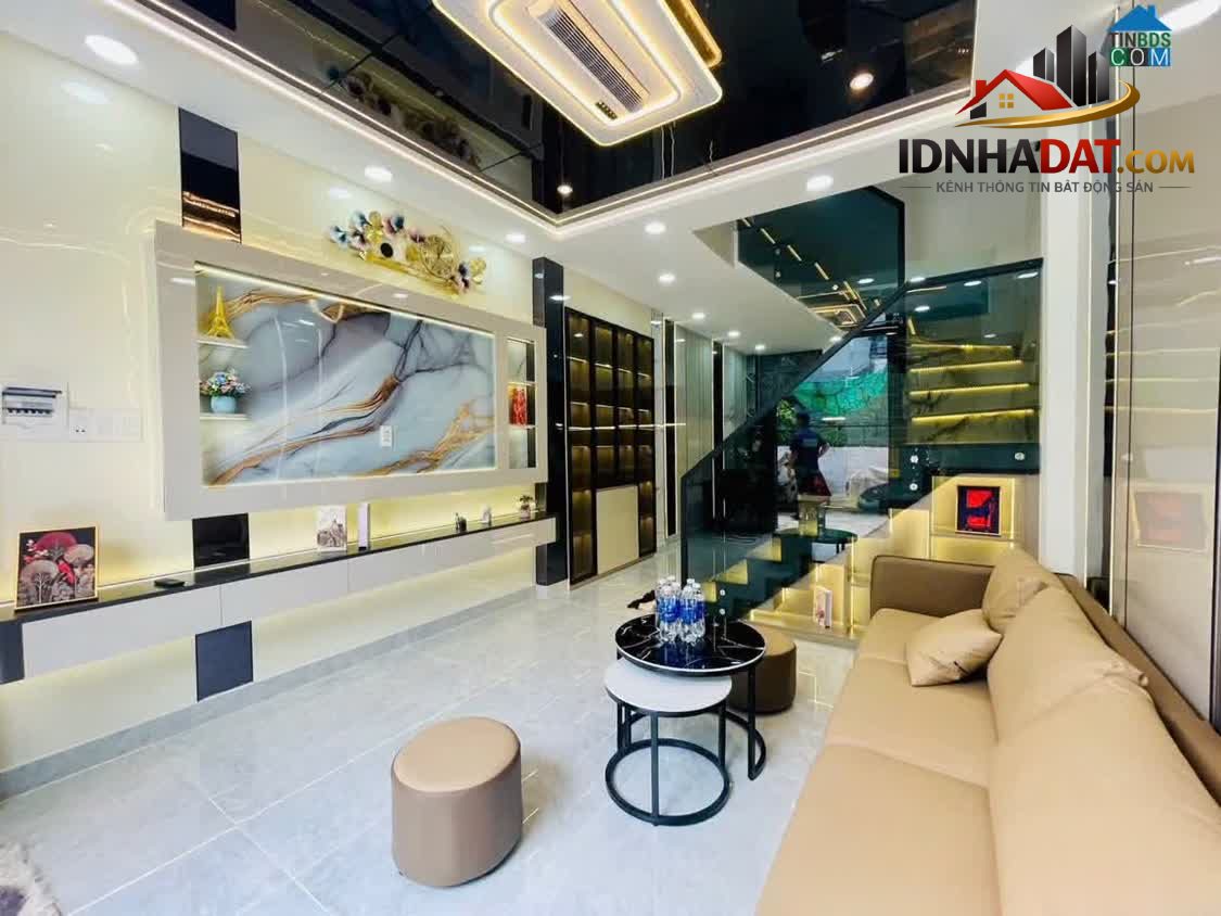 Ảnh Nhà Phố 1 Trệt 3 Lầu – Diện Tích Rộng, Sống Thoải Mái 2