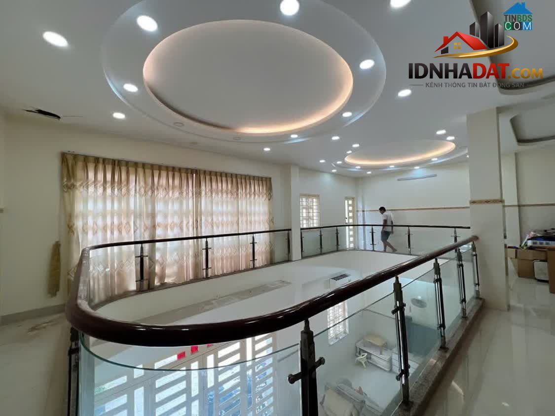 Ảnh B.Án Gấp Khu Biệt Thự Đắc Địa Dương Khuê – DTSD 240M (2) Xây Dựng Kiên Cố, Văn Minh – SHR Vuông... 2