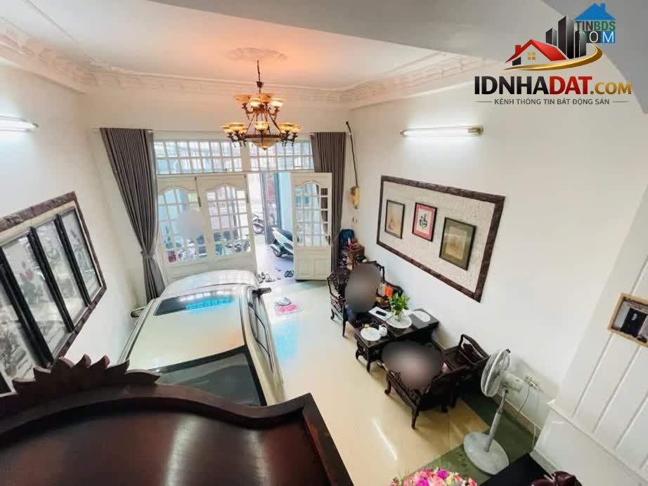 Ảnh Khu Hoàng Việt - View Khách sạn Thống Nhất - 4.5x12, 3 tầng, xe hơi đỗ cửa - 9. Tỷ. 2