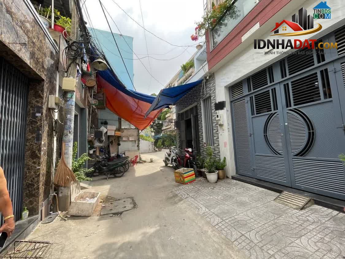 Ảnh Bán nhà Đường Độc Lập, Tân Phú - DT 80m2 (4 x 20)m- Hẻm xe hơi 7c vào nhà 0