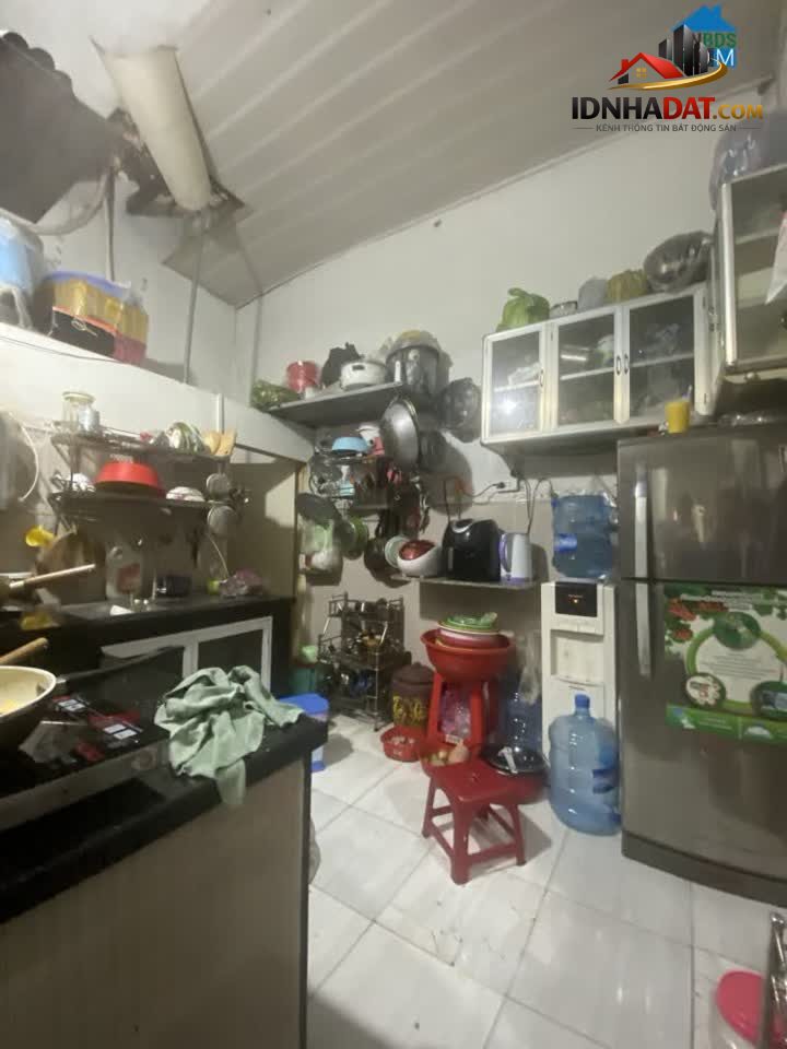 Ảnh Bán nhà Đường Độc Lập, Tân Phú - DT 80m2 (4 x 20)m- Hẻm xe hơi 7c vào nhà 2