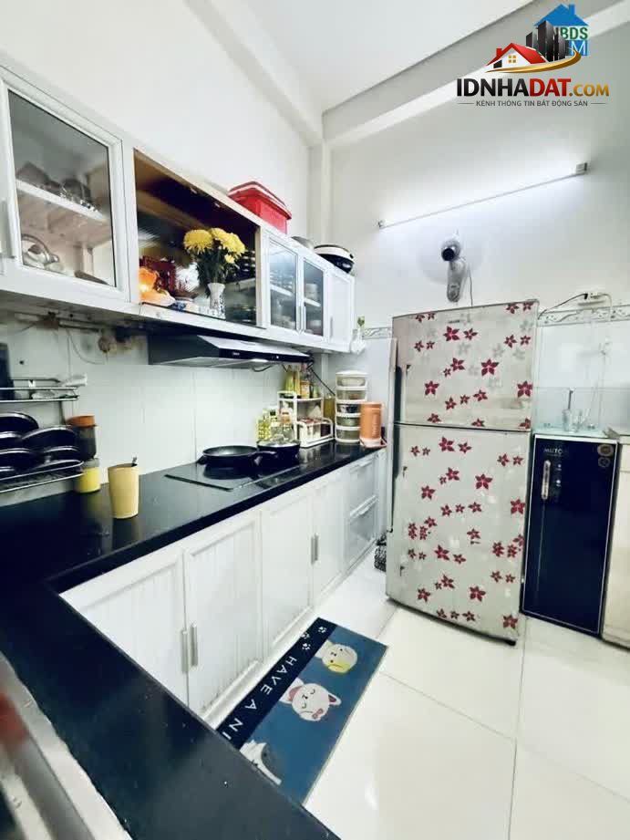 Ảnh Chỉ 6 tỷ nhỉnh - Có nhà Nút giao Âu Cơ - Lạc Long Quân, vuông A4, 55m2 nở hậu 4.1m - 4 tầng BTCT. 2