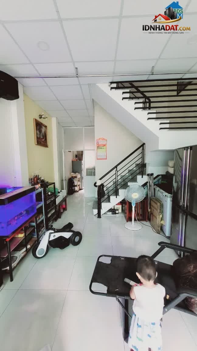 Bán nhà 4 tầng, đường Tân Thắng, Quận Tân Phú, hẻm xe hơi 4.5m
