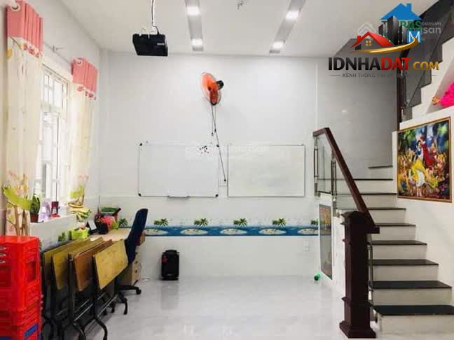 Ảnh Siêu phẩm nhà ngang 7m2 bề thế tại Quận Tân Phú, cách vài bước chân ra MT đường 2