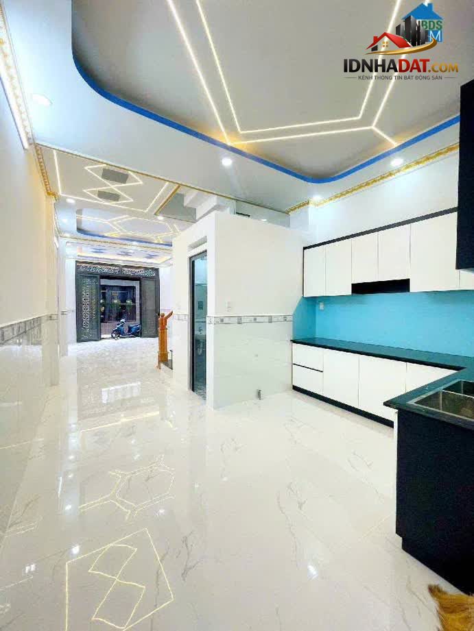 Ảnh Nhà Đẹp Bình Tân, Gần Lê Văn Quới, 60m2, Hẻm Xe Hơi 6m, Chỉ 5,X Tỷ 3