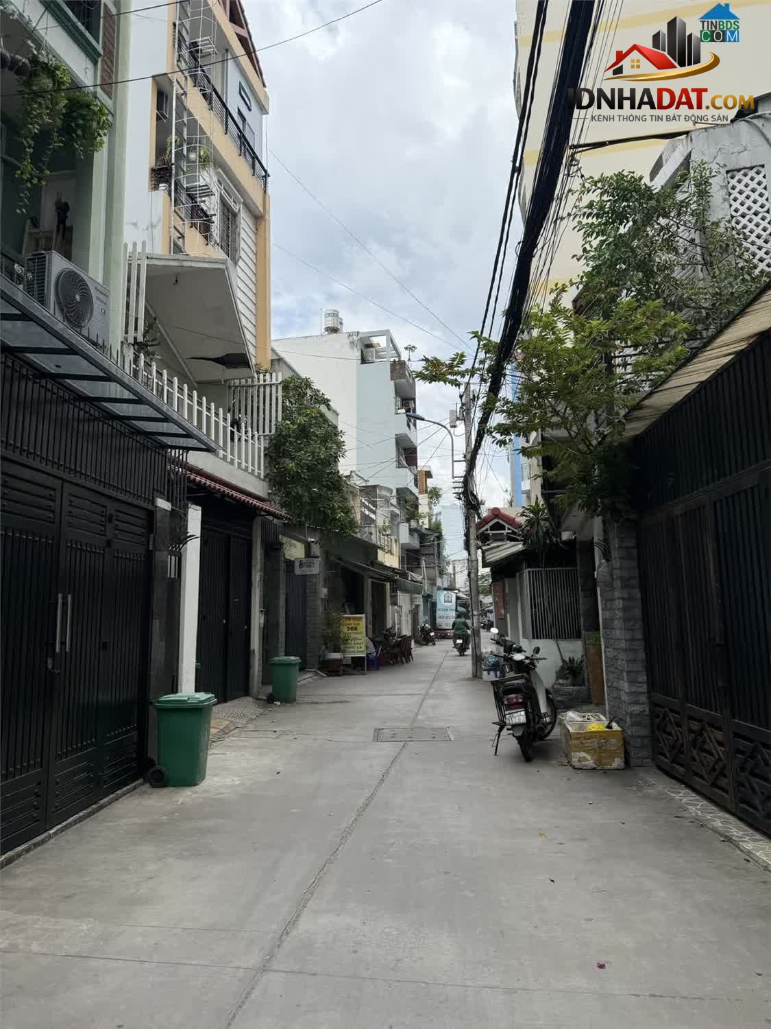 Ảnh **Bán nhà hẻm Hoàng Văn Thụ, phường 4, Tân Bình (4x17); ngã tư Bảy Hiền 4