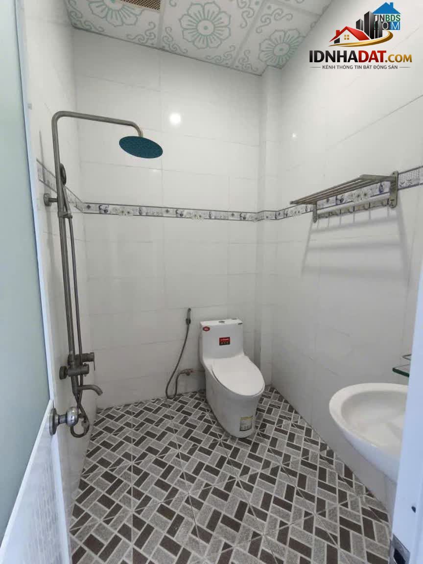 Ảnh Bán Gấp Nhà, Hxh, Đường Số 12 Bình Hưng Hòa Bình Tân, 61m2, 2 Tầng, Nhỉnh 5tỷ, Sổ Hồng Riêng. 3