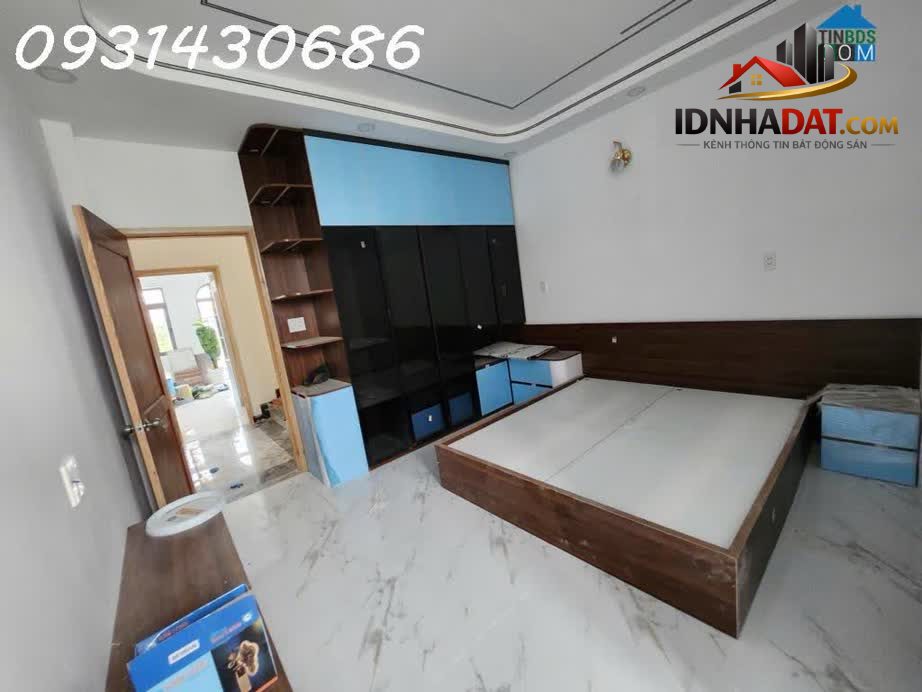 Ảnh Chính chủ gửi bán gấp nhà 5 tầng ngay chợ Lê Đình Cẩn – Sổ riêng vuông vức 4