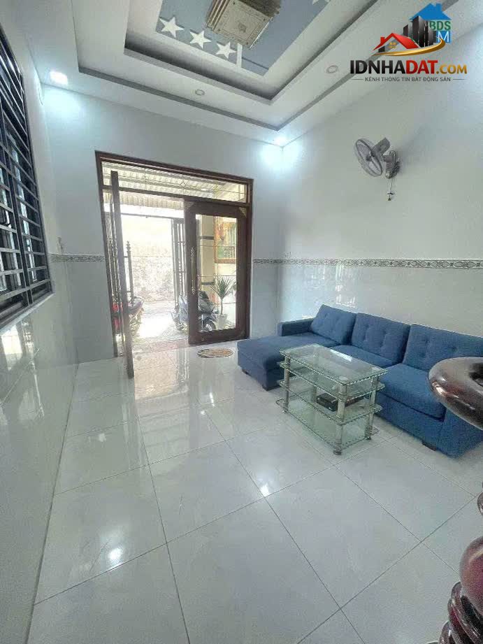 Ảnh Gia đình tối cần bán nhà Mặt Tiền 12,5m*40m 756 Hương Lộ 2, P Bình Trị Đông A, Bình Tân 0