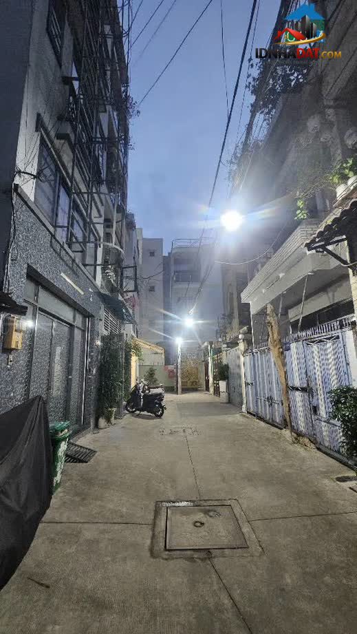 Ảnh 32M2 X 5 Tầng - H.Công - Cho Thuê Bèo >15tr/th - Hẻm Ngắn Thông - 1 Căn Ra HXH 0