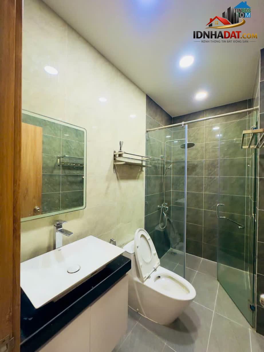 Ảnh (15 độ richter chưa si nhê) Khu VIP Sân Bay - TÂN BÌNH - 75m2, 4 tầng, ngang bự, phân lô, giá mềm. 3