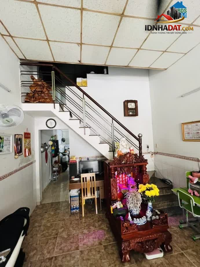 Ảnh Mặt Tiền Chợ Tân Trụ,P15,Tân Bình. 4M X 16.5m,2 Tầng,Thuận Tiện Kinh Doanh Mọi Ngành Nghề,Cho... 0