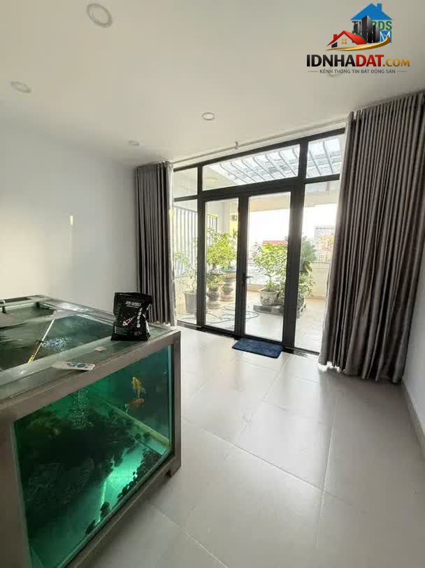 Ảnh Khu Hiếm Nhà Bán - Hẽm 8M Nhựa Ngay Mặt Tiền - 5 Tầng - Nội Thất Gỗ Đỏ Xịn - Sổ A4 Chuẩn - 18 Tỷ Tl 1