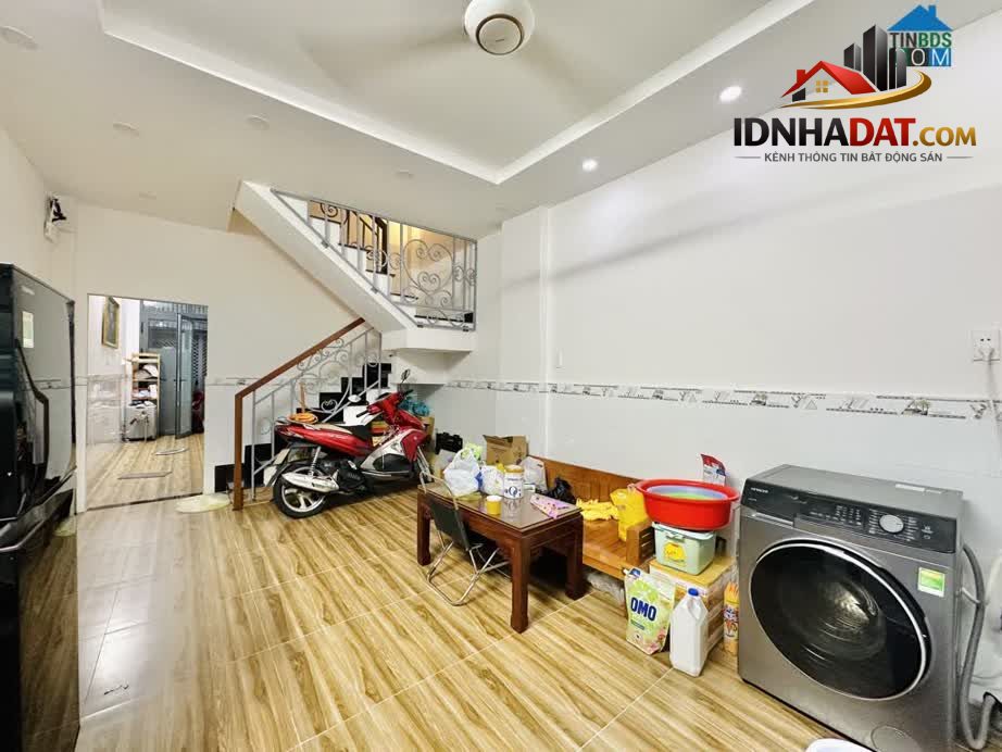 Ảnh NHÀ ĐẸP TÂN BÌNH – Đi bộ ra Bở kè Trường Sa, 50m2, ngang lớn, kết cấu cứng cáp, ở được ngay. 1