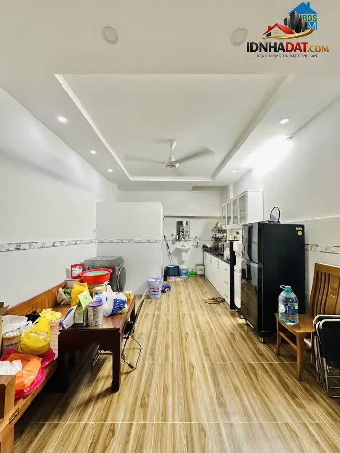 Ảnh NHÀ ĐẸP TÂN BÌNH – Đi bộ ra Bở kè Trường Sa, 50m2, ngang lớn, kết cấu cứng cáp, ở được ngay. 0