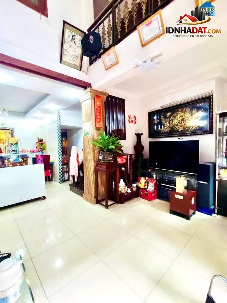Ảnh Nhà 5 tầng Bùi Thế Mỹ – Tân Bình – Diện Tích 65m2 – gần chợ Tân Bình – chỉ 7 tỷ 3