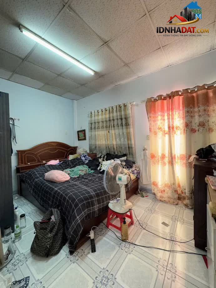 Ảnh Chỉ 3.47 Tỷ – Nhà 3 Tầng Mặt Tiền Đẹp - Kinh Doanh Tốt – Gần Chợ Gò Xoài - Sát Tân Phú 2