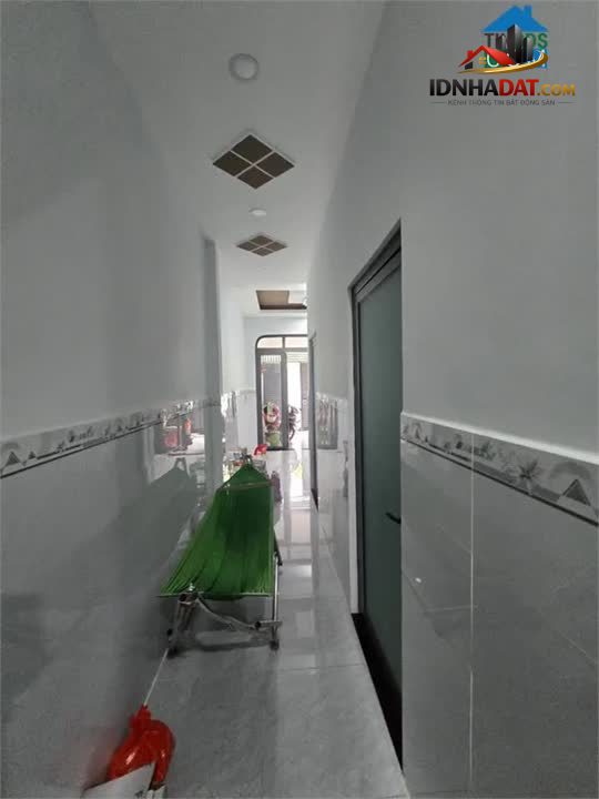 Ảnh BÁN GẤP NHÀ HẺM 67 Tân Thắng 51 MÉT GIÁ MỀM 5.2 tỷ Tân Phú Hồ Chí Minh -1trệt 1lầu, 4 phòng ngủ,... 2