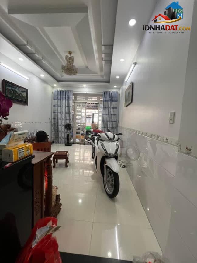 Ảnh Bán nhà hẻm 6m Trường Chinh-ngang 4.1m-5PN-nhà mới-nở hậu-cạnh chợ chỉ 9 tỷ hơn 2