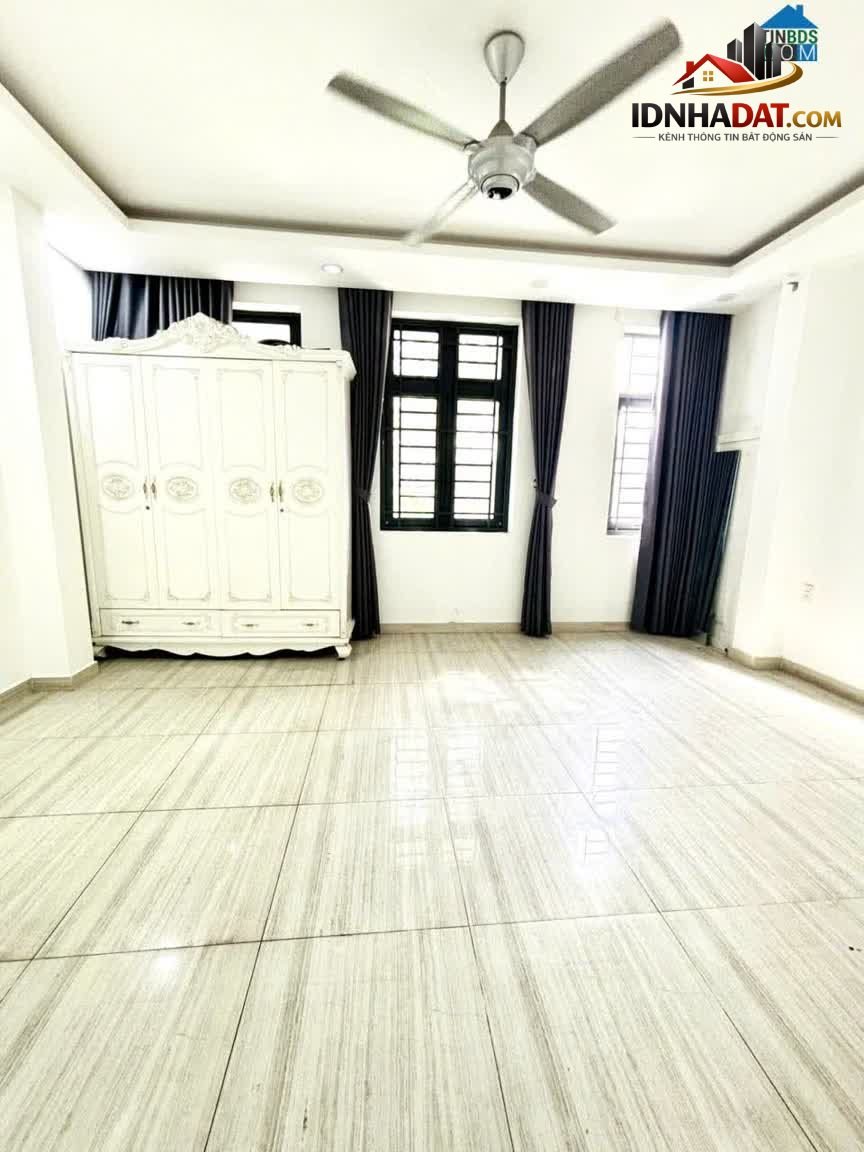 Bán nhà Tân Sơn Nhì – Quận Tân Phú chỉ 9 Tỷ – Hẻm xe hơi 8m – 6 Tầng.