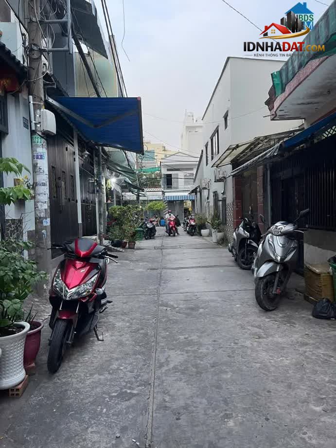 Ảnh Hẻm 5m Lê Văn Qưới ngay Ngã Tư 4 Xã giáp Tân Phú 40m2, 2Tầng 2PN. Chỉ Nhỉnh 3 tỷ 5