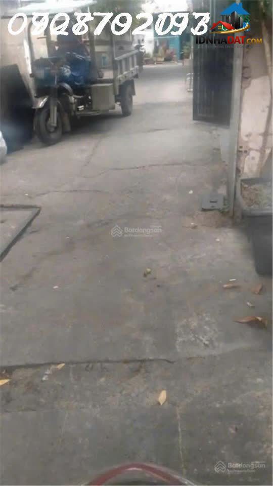 Ảnh BÁN NHÀ HXH Lê Trọng Tấn, Tân Phú - 77m², 4PN, Giá chỉ 5.9 tỷ - SHR, Cực hiếm! 1