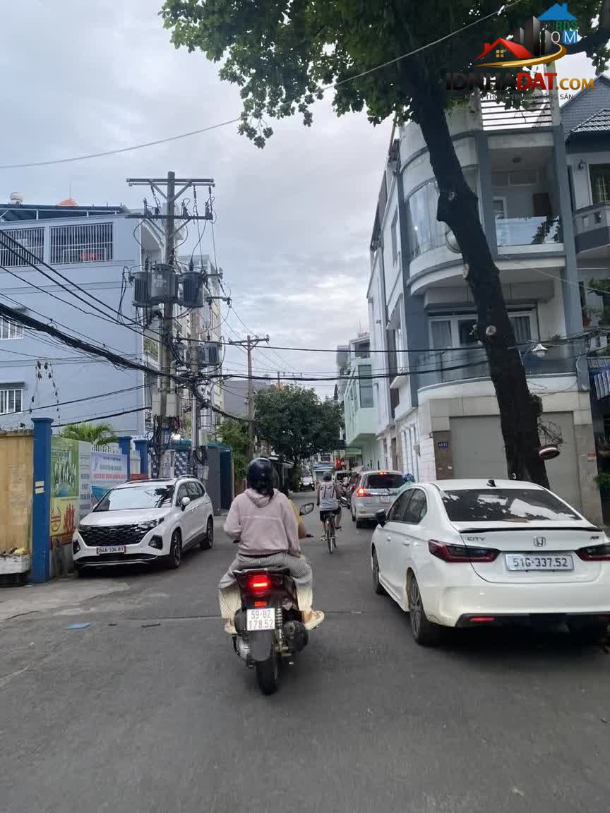 Ảnh **Bán nhà hẻm 202 Phạm Văn Hai, phường 3, Tân Bình (9x13) 2 lầu 4