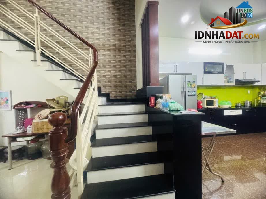 Ảnh Cần bán nhà 100m2,Sổ Hồng Riêng,HXH,tại P15,Tân Bình,giá chỉ 7,8 tỷ 3