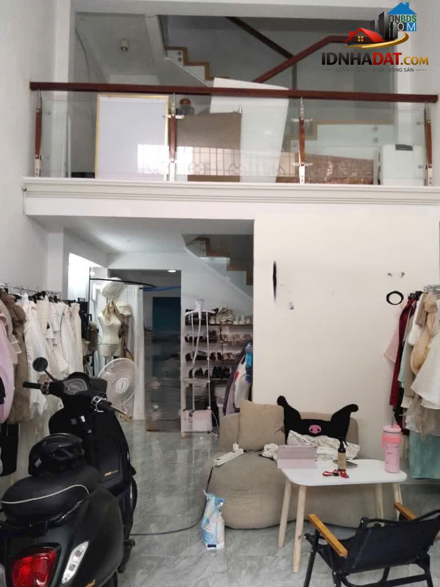 Ảnh Ngộp bank ra gấp nhà 3 tầng hẻm 7 chỗ tận nhà, 48m2 chỉ 7ty5, Tân Phú 1