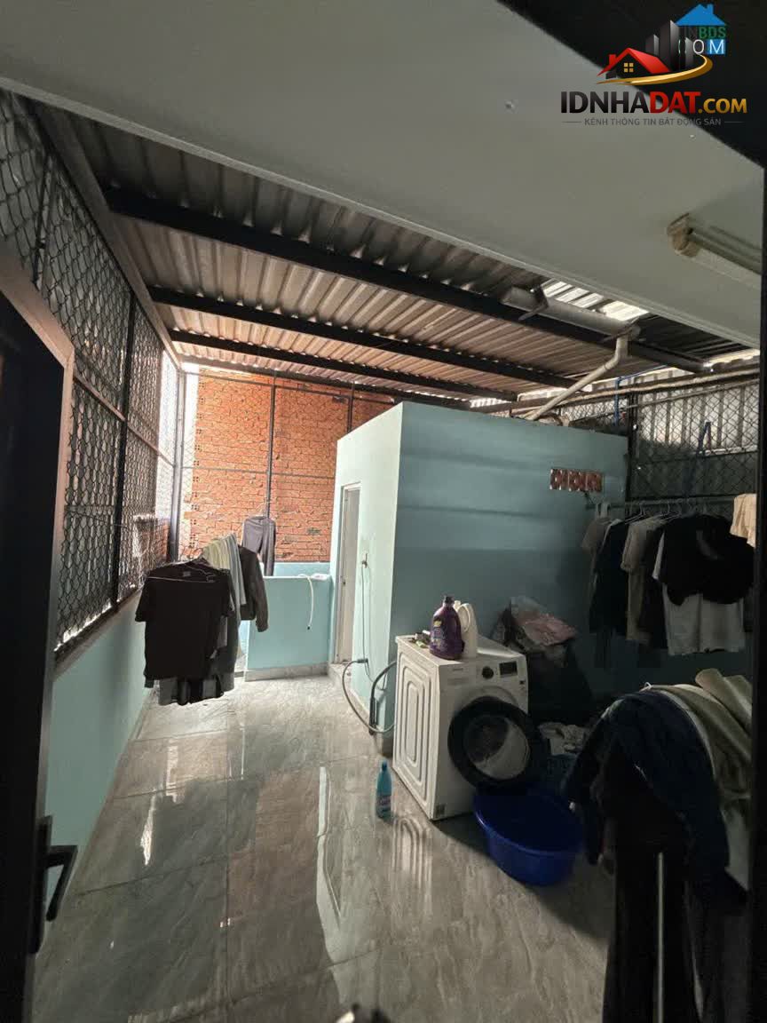 Ảnh Ngộp bank ra gấp nhà 3 tầng hẻm 7 chỗ tận nhà, 48m2 chỉ 7ty5, Tân Phú 2