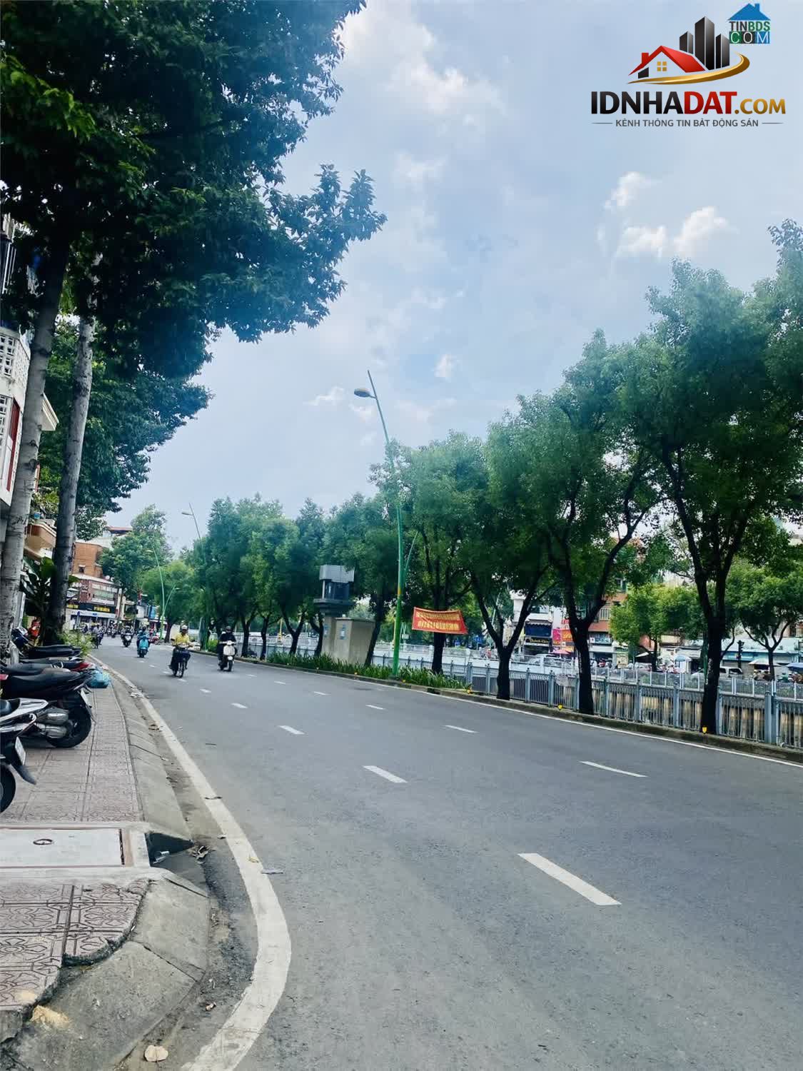 Ảnh **Bán nhà HXH Hoàng Sa, phường 5, Tân Bình; (11,3*15) 4 tầng - chỉ 16 tỷ 4