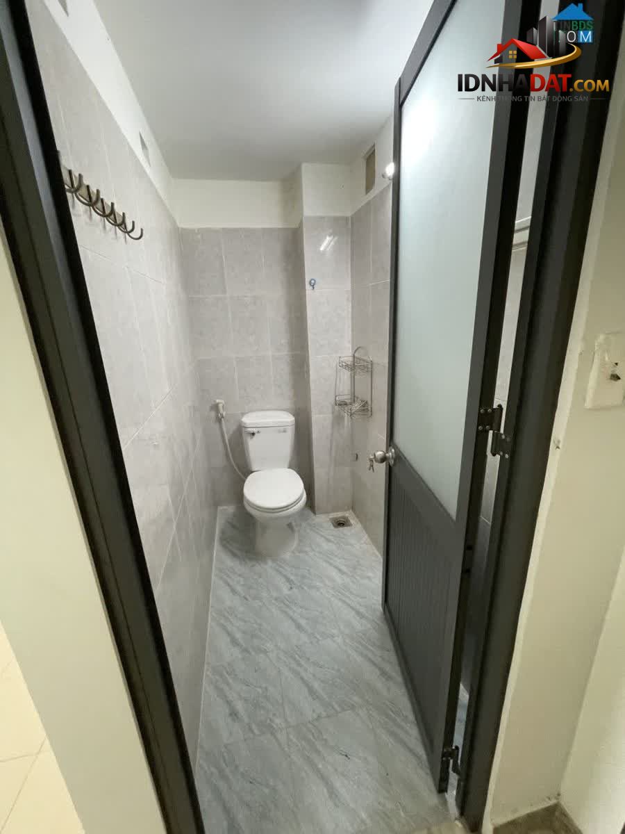 Ảnh Phường 8 Tân Bình - Giáp Trung Tâm Q 10 - Hẻm 3.5m Thông 958 Lạc Long Quân- 3 Tầng - 2 Pn- Vài... 2