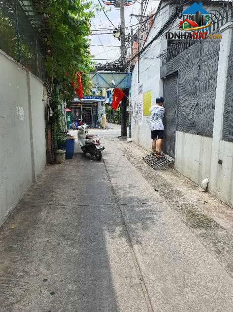 Ảnh Nhà mặt tiền Lê Trọng Tấn, cách nhà chỉ 100m, 4 tầng, 2.4 tỷ, 33m2, gần Aeon Mall, dòng tiền 8... 3