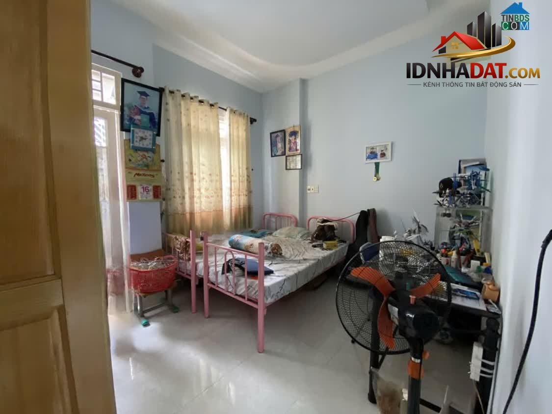 Ảnh Kênh Tân Hoá - Tân Phú - 48M2 - 2 Tầng BTCT 3PN 2WC - Giá 5.5 Tỷ 4