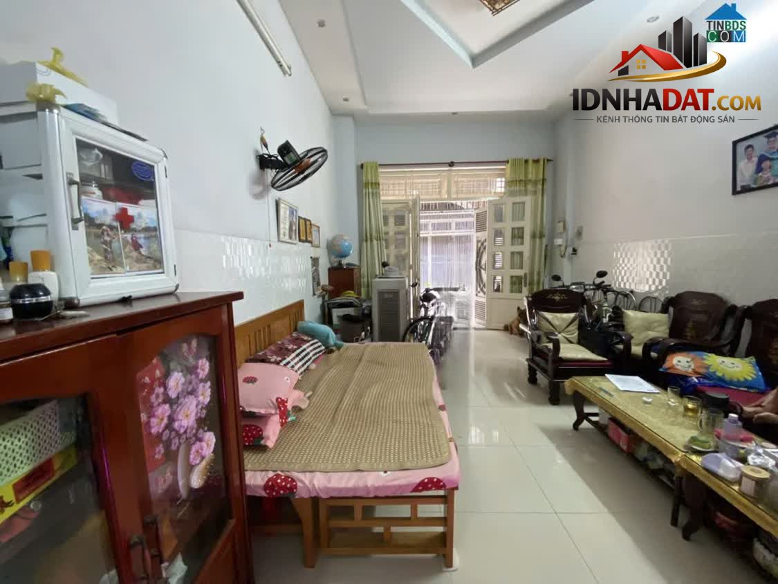 Ảnh Kênh Tân Hoá - Tân Phú - 48M2 - 2 Tầng BTCT 3PN 2WC - Giá 5.5 Tỷ 1