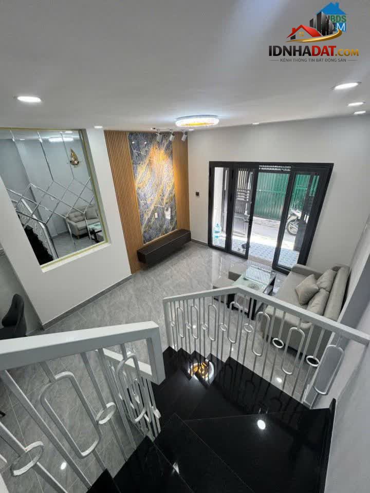 Ảnh Nhà Mới Đẹp Ở Ngay Gần Mặt Tiền Trung Tâm P15 Tân Bình, 40m2, 2 Tầng 2pn, Hoàn Công Đủ, Tặng... 1