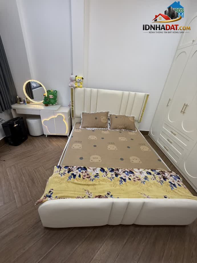 Ảnh Hẻm Xe Tải, Nhà 3 Tầng Đẹp, Khu Vip Bàu Cát, Chỉ 5.4 Tỷ Nở Hậu Tài Lộc – Tặng Full NT Đẹp 4