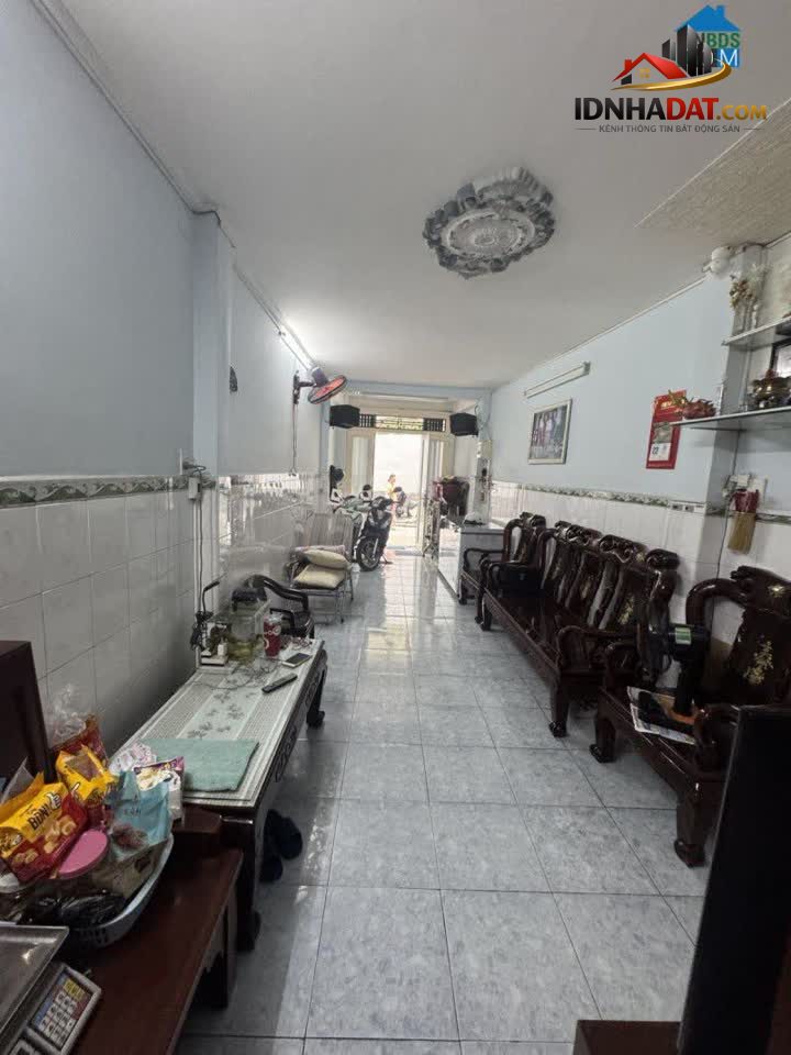 Ảnh Tân Phú- Hiếm- Chính Chủ Xưa Nay- 38m2- 2 Tầng- Hẻm 6M Xe Tải Thông- Sổ Nở Hậu Giá Nhỉnh 4 Tỷ. 3