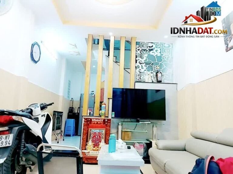 Nhà Đẹp 3 Tầng BTCT Âu Cơ P10 Tân Bình, 32m2, Hẻm Ba Gác Tới Nhà, Cách Hẻm Xe Tải 20m, Sổ Vuông…