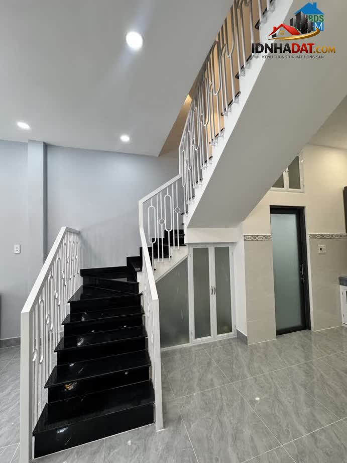 Ảnh Cơ Hội Sở Hữu Nhà Đẹp Cho Cặp Vợ Chồng Trẻ Giữa Lòng Tân Bình – 39M2 – 2 Tầng - Giá 3.95 3